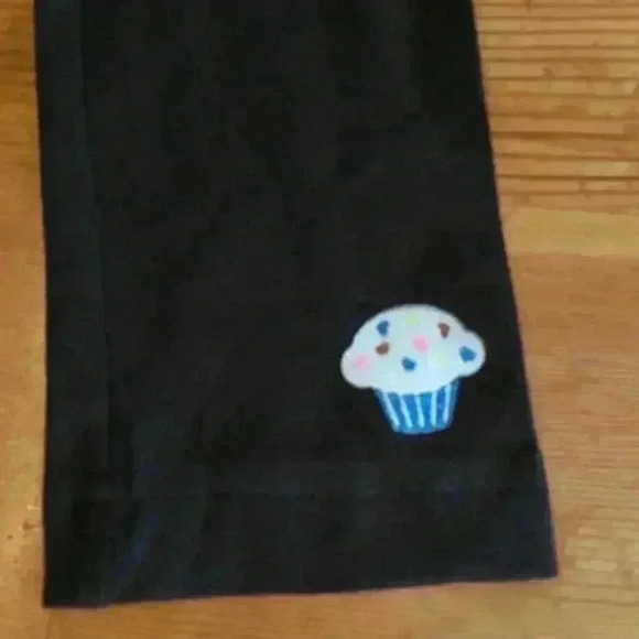 Girls leggings with cupcake 4T new - Picture 2 of 3